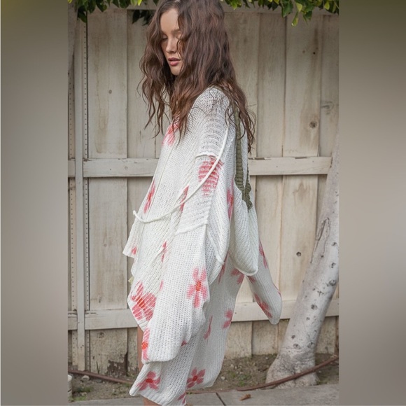 POL - Flower Print Hooded Lightweight Knit Sweater Hoodie - Picture 5 of 11